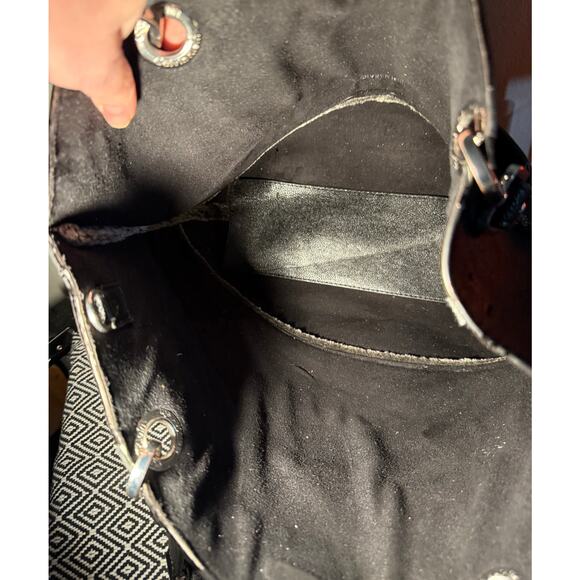 Calvin Klein Black leather & Suede w/ Grey Soft Fringe Reversible Tote Purse - Picture 8 of 9